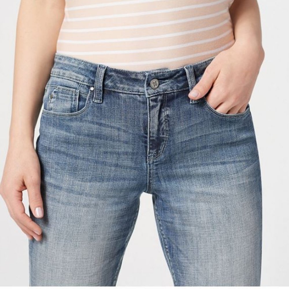 Laurie Felt Regular Classic Denim Boyfriend Jeans - Picture 3 of 3